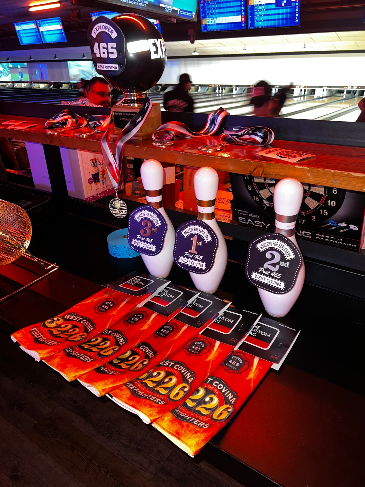 BOWLING