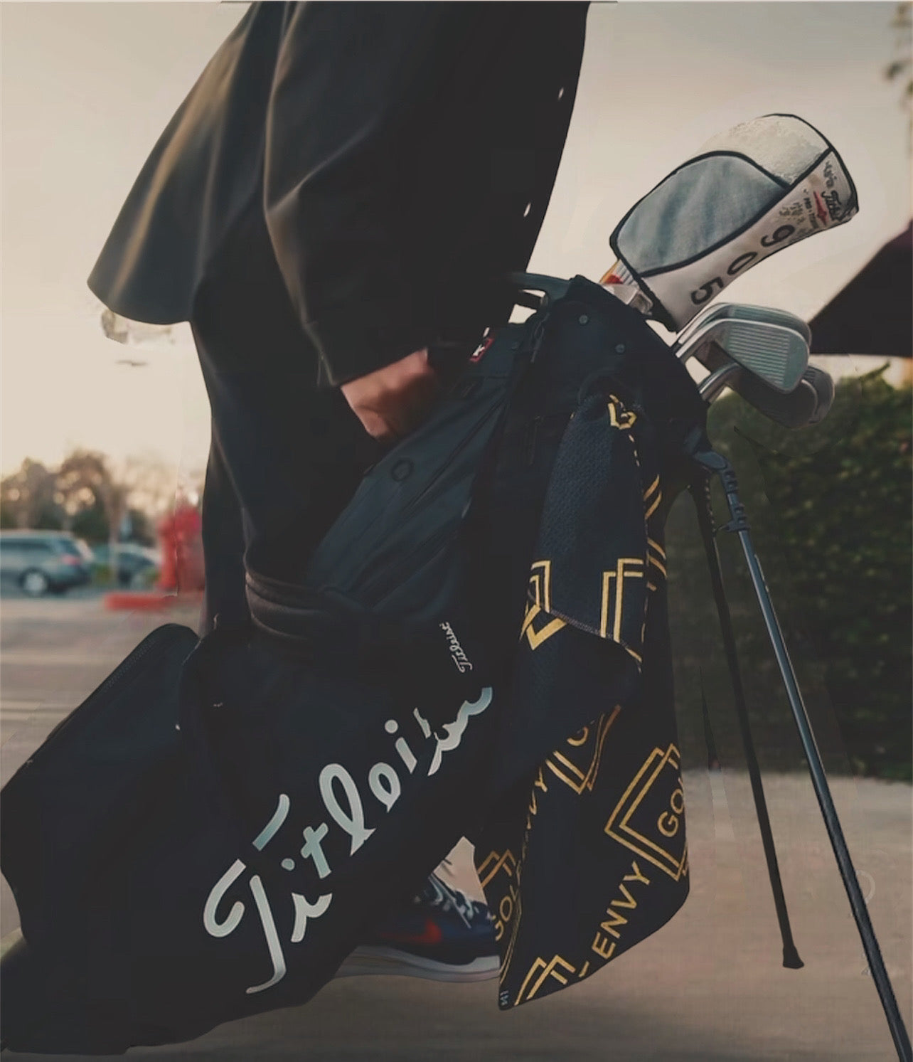 GOLF – The Custom Rag